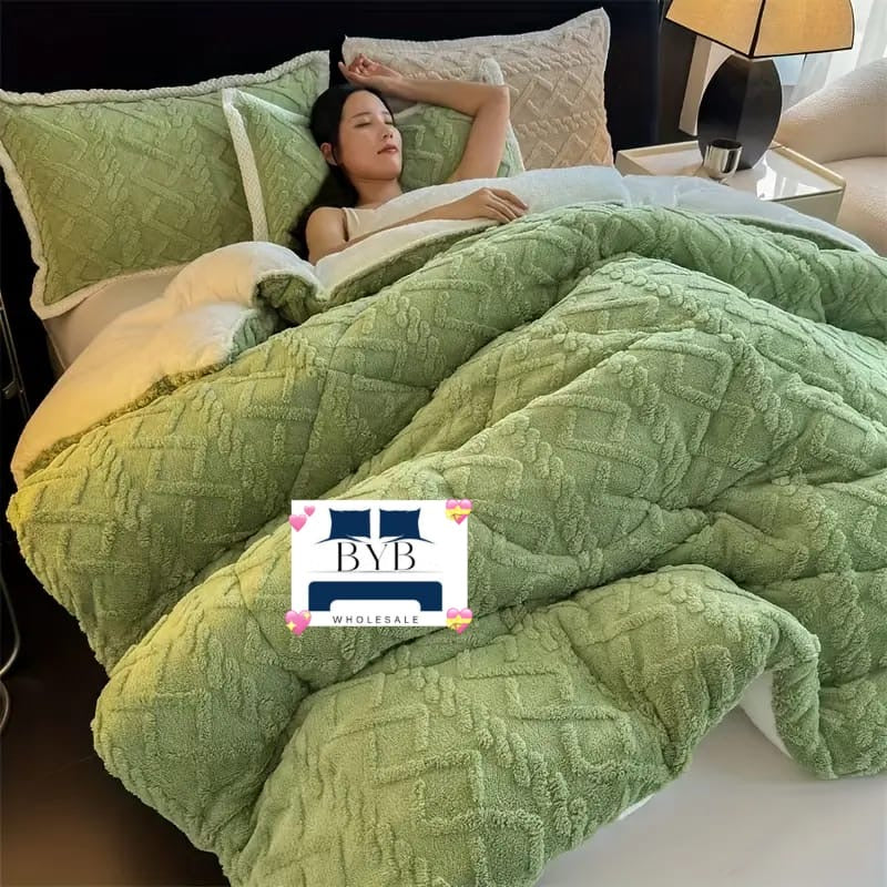 5 Piece Geometric Comforter