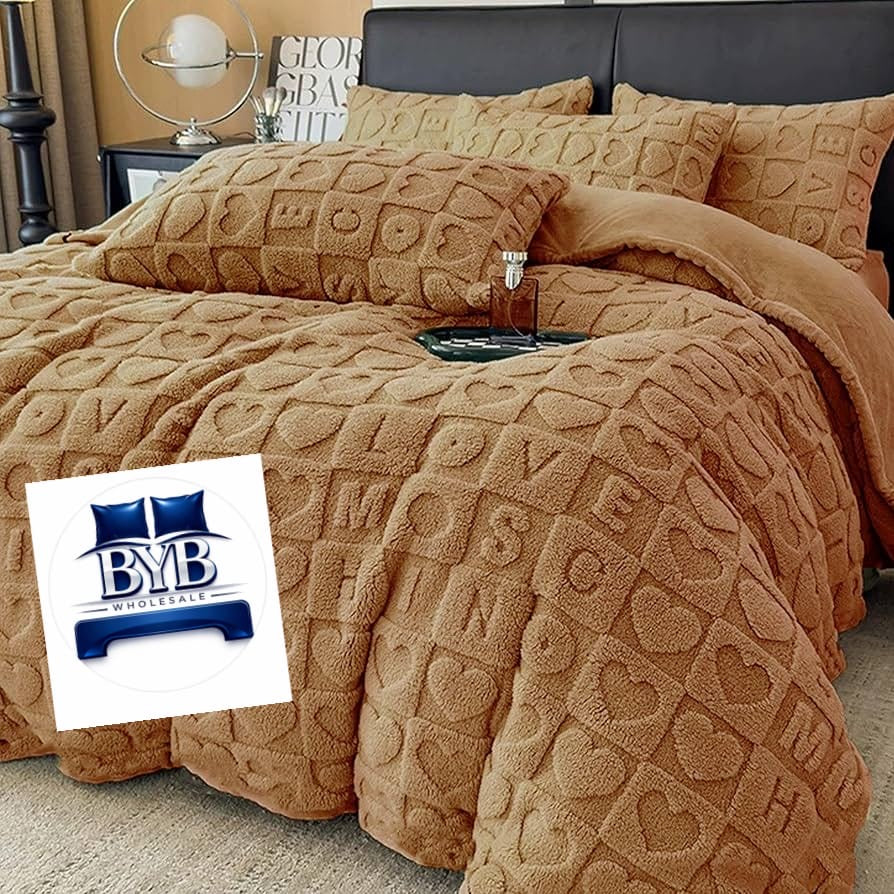 5piece Heart embossed comforter