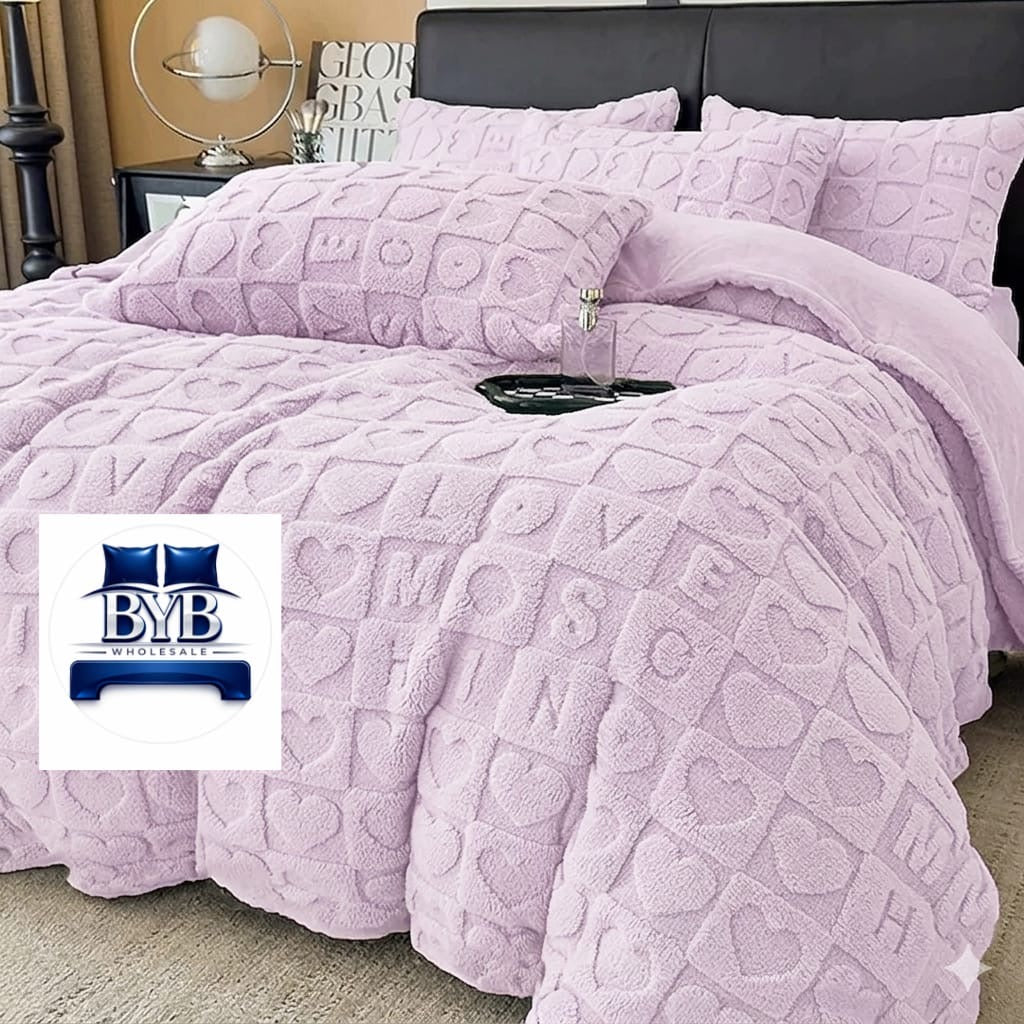 5piece Heart embossed comforter