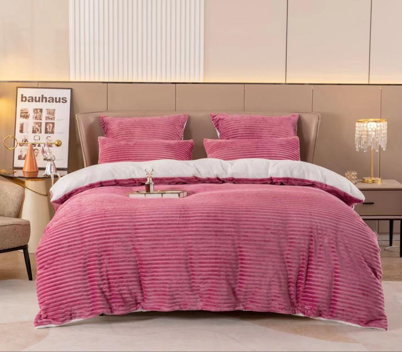 5 Piece Stripped Comforter