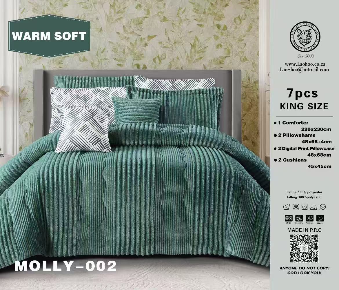 7 piece Thick Stripped Comforter